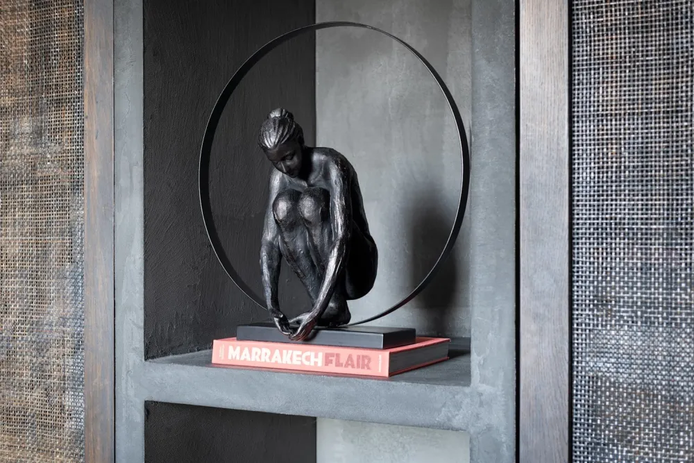 COCOmaison Circle Lady figurine H54cm - Noir Clearance