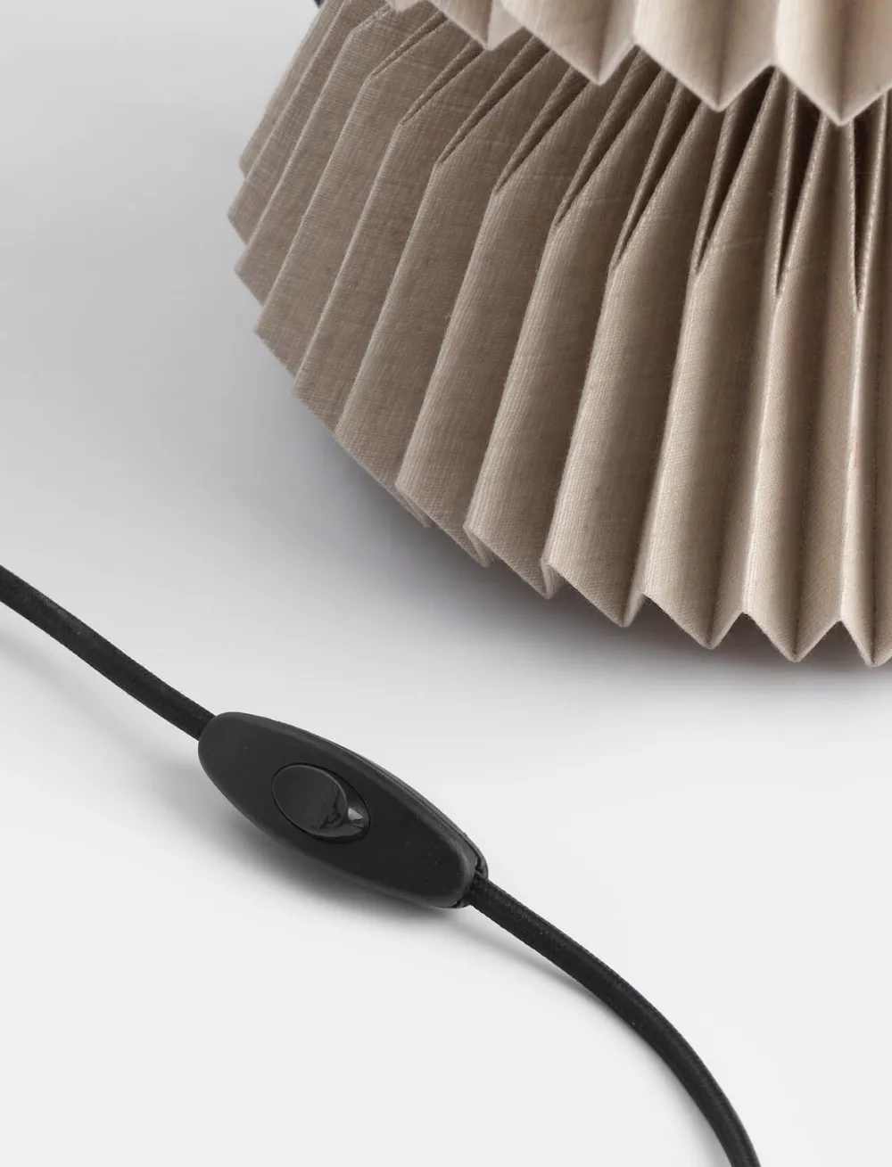 COCOmaison Rikke lampe a poser 1*E27 H33cm - Beige